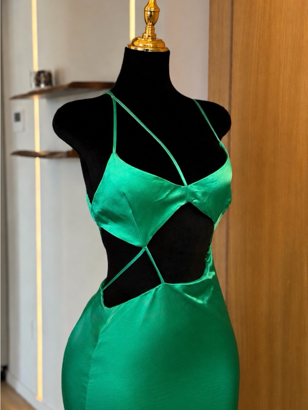 Zara Euro Summer Old Money Green Cutout Satin Midi Dress | Vacation Muse - Picture 3 of 5